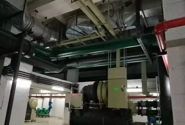 在设计师的工作中，客户都有一定的知识水平